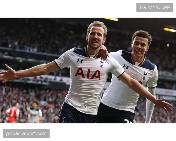 奥利塞与帕尔默：进攻组织方式与战术适配性的核心差异解析